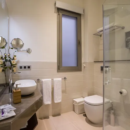 Welldone Cathedral アパート *