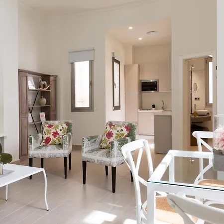 Welldone Cathedral Apartment Seville