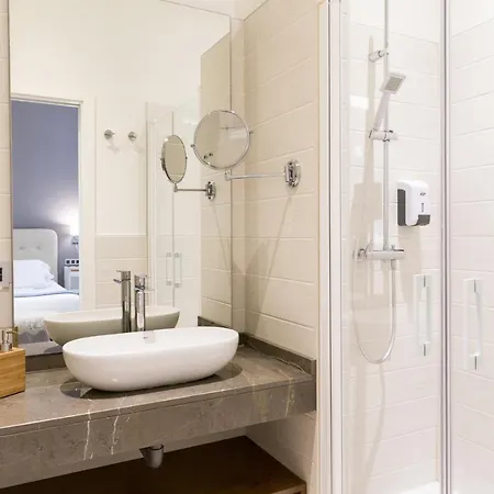 Welldone Cathedral Apartment