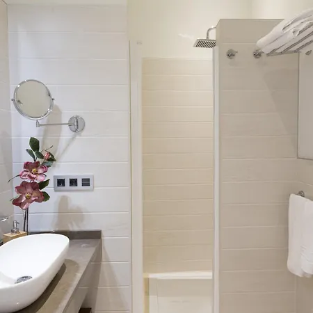 Welldone Cathedral Apartment *
